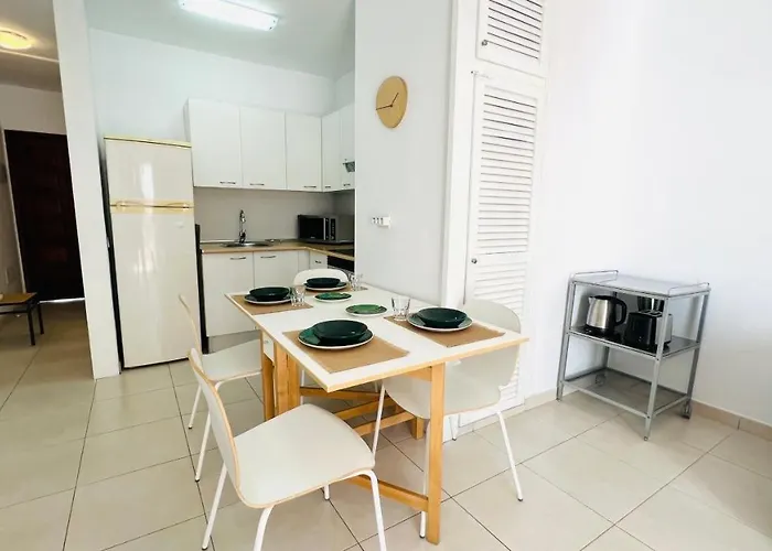 Victoria Court 2 - Lovely En Cristianos * Los Cristianos (Tenerife)
